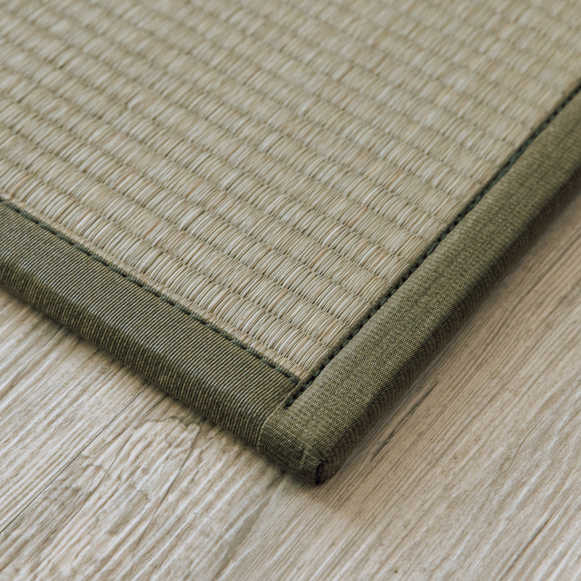 四つ折り畳マットレス (グリーン)