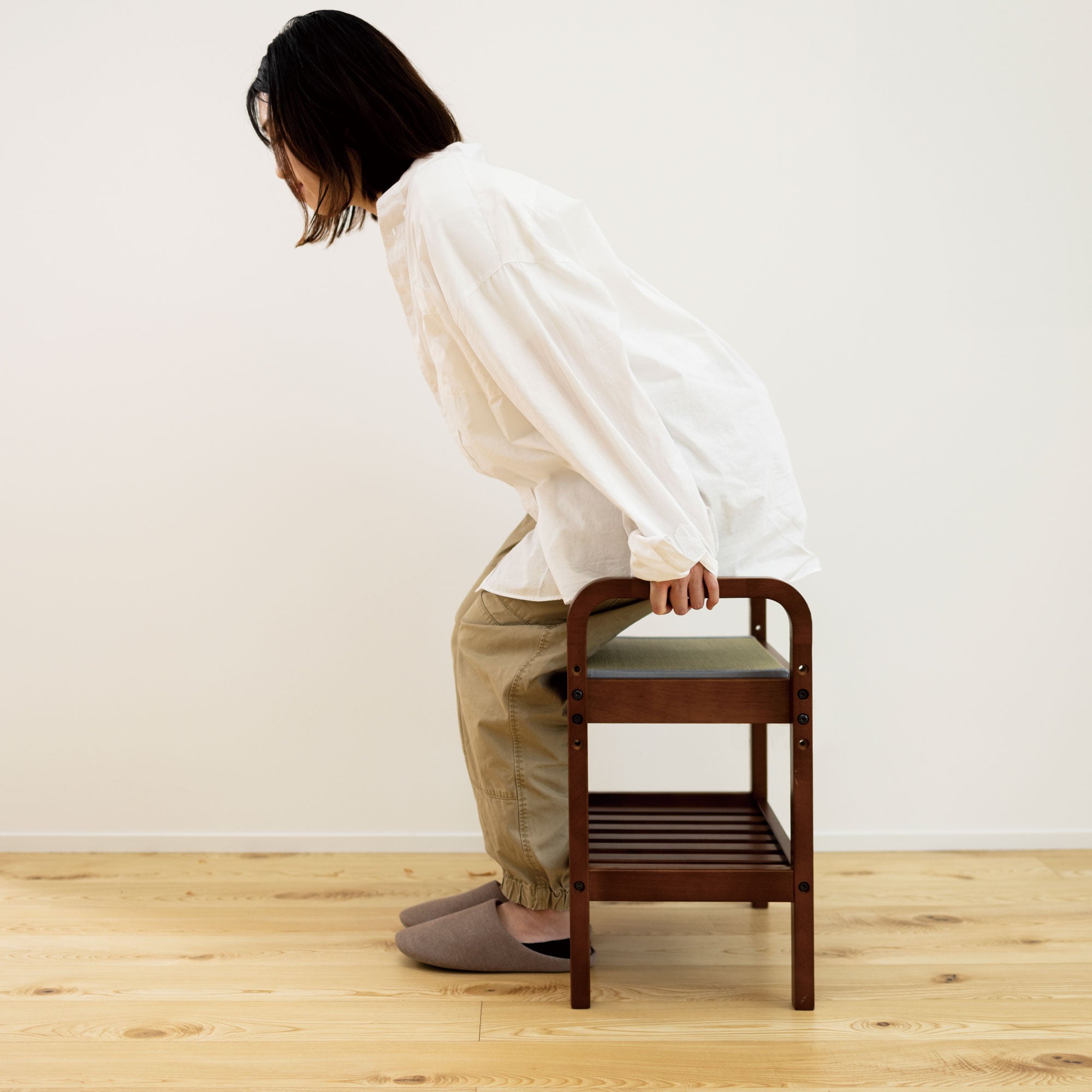 大島屋｜畳腰掛け (ナチュラル) 玄関・室内兼用スツール – oshimaya