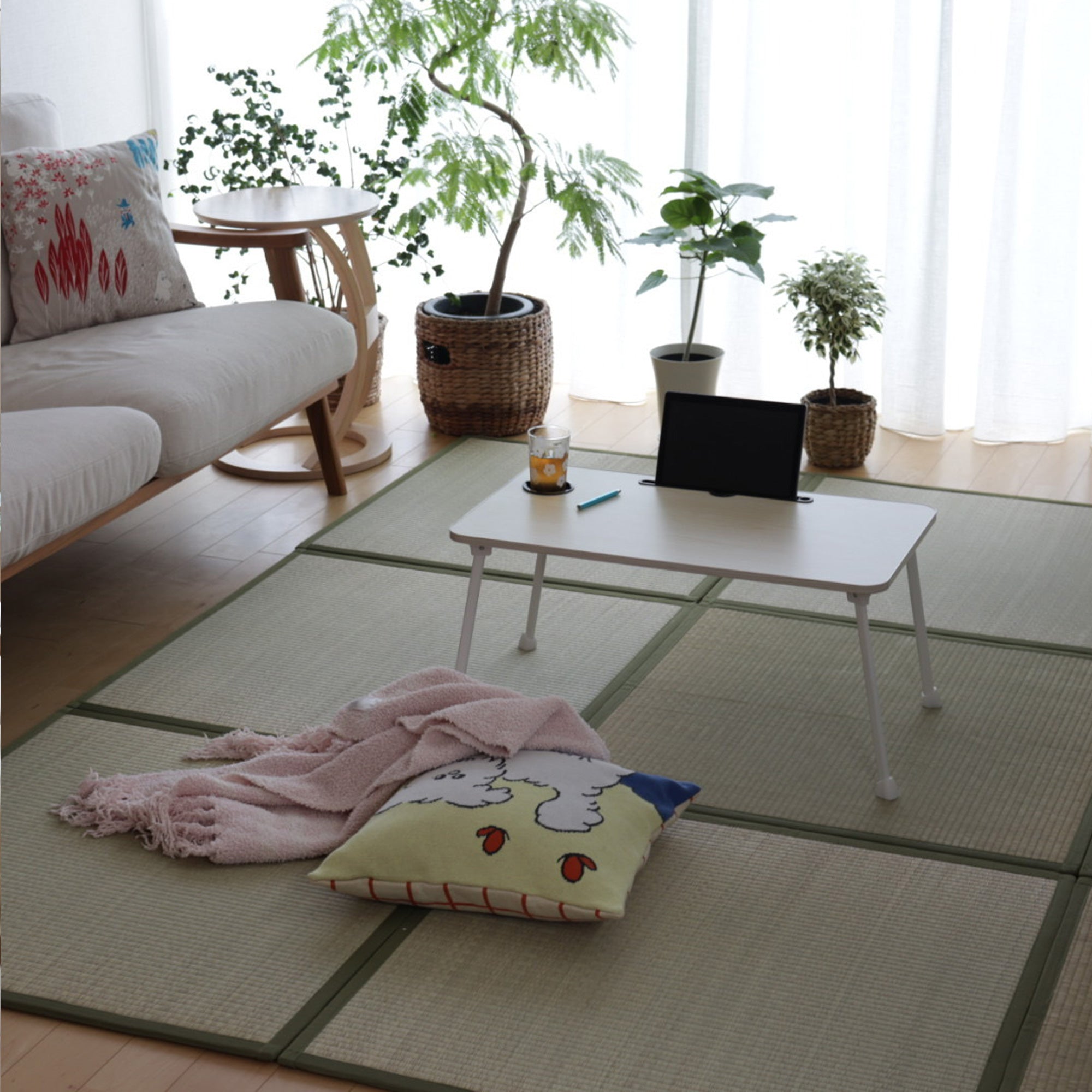 OSHIMAYA｜Orihime Bi-Fold Tatami Mat Natural Igusa – Compact