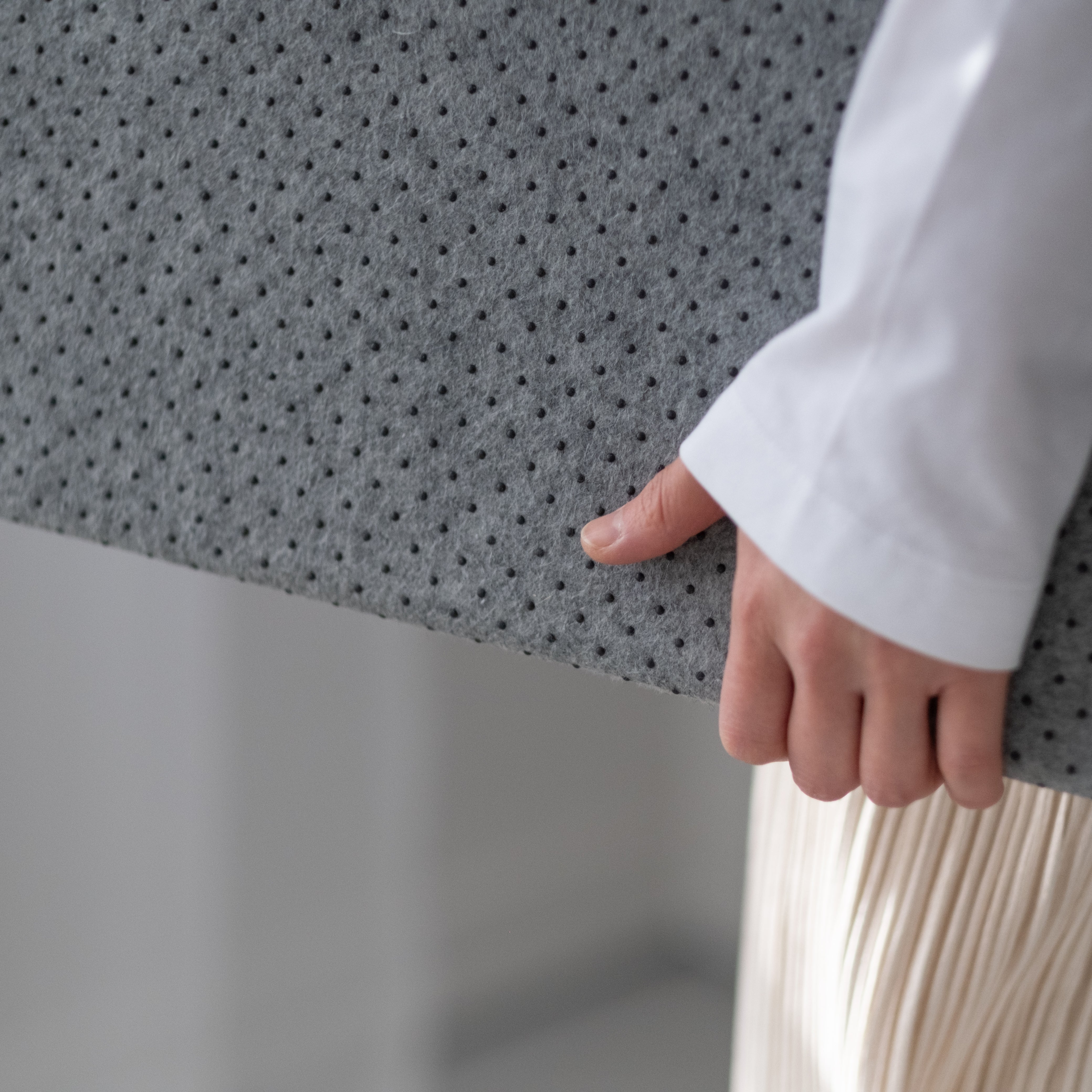 OSHIMAYA｜Orihime Bi-Fold Tatami Mat Natural Igusa – Compact