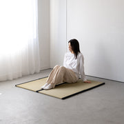 "Yaetakumi" Undyed Igusa 8-Layer Tatami Mat (Black)